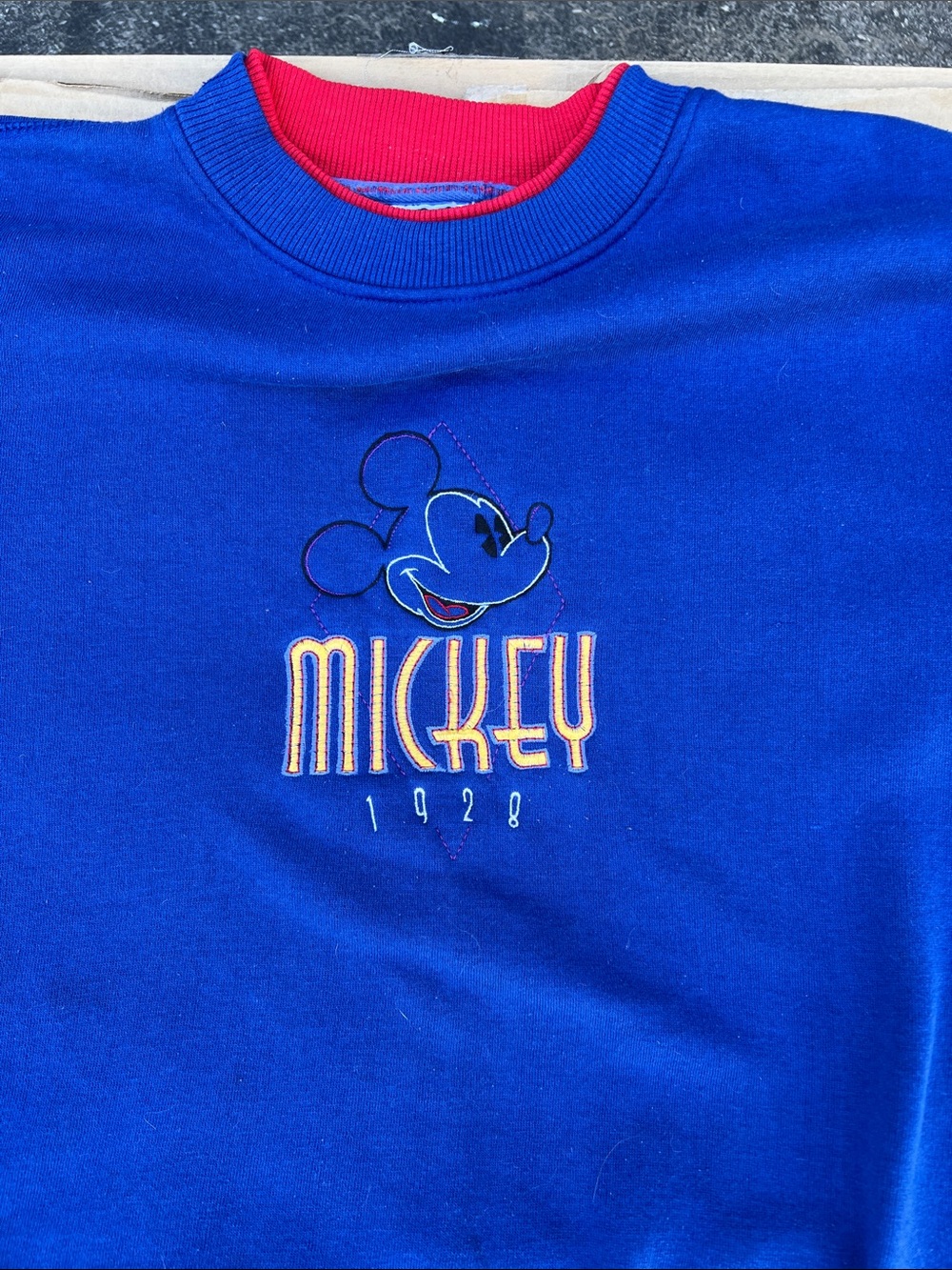 Vintage Embroidered Mickey Mouse Crewneck Sweatshirt